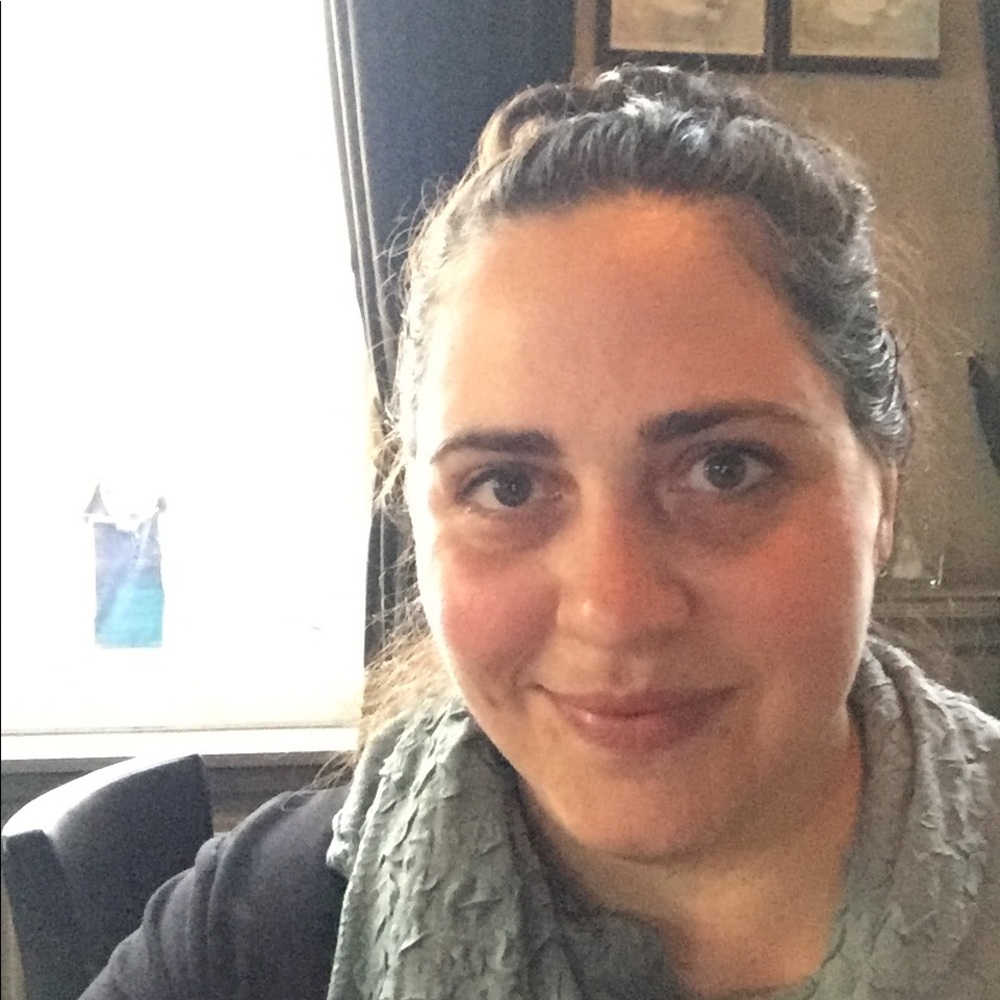 Meet your Posher, Gina